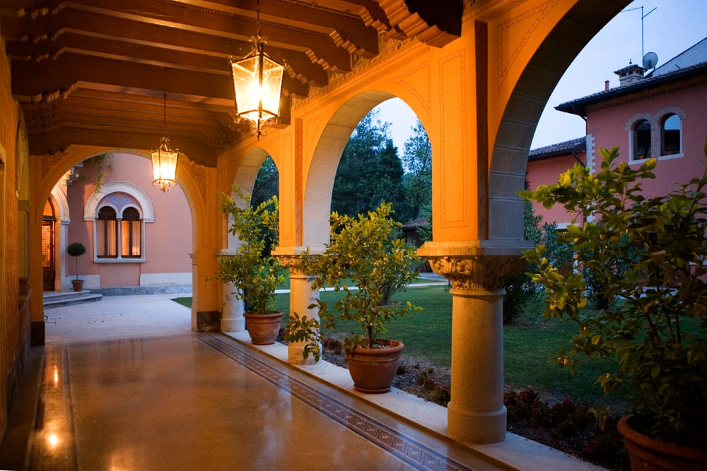 Exclusive Venetian-Style Noble Residence in La Rivatte