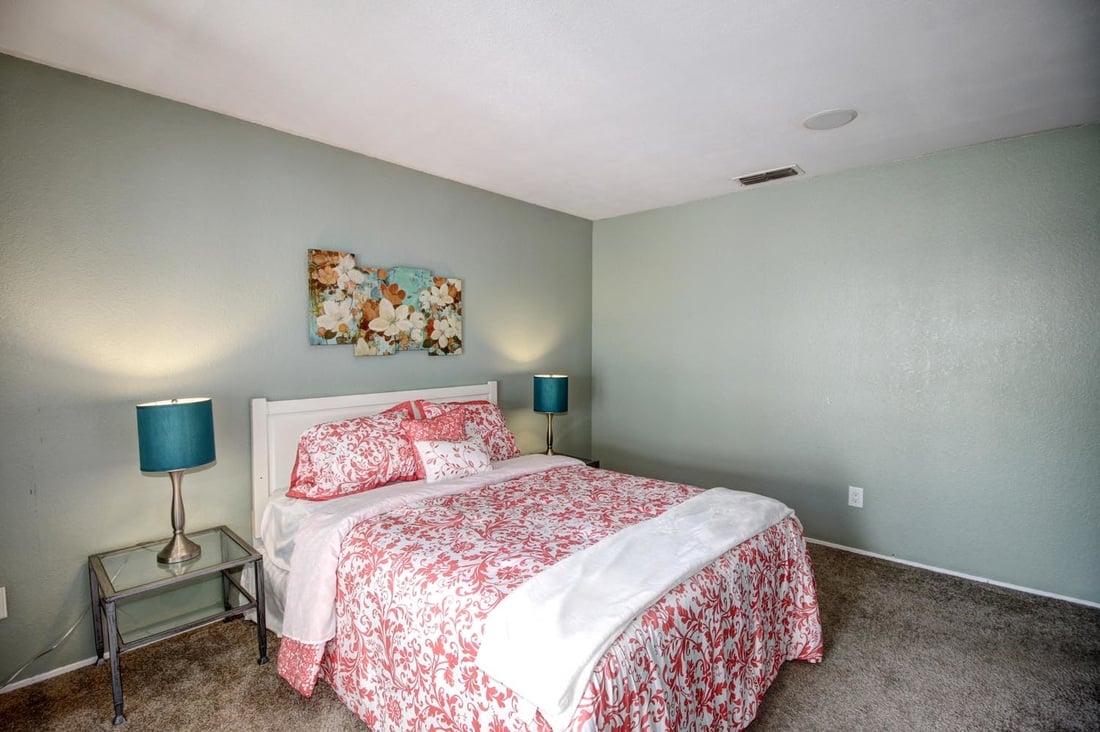 Just Sold in Greenhaven! 810 Portugal Way