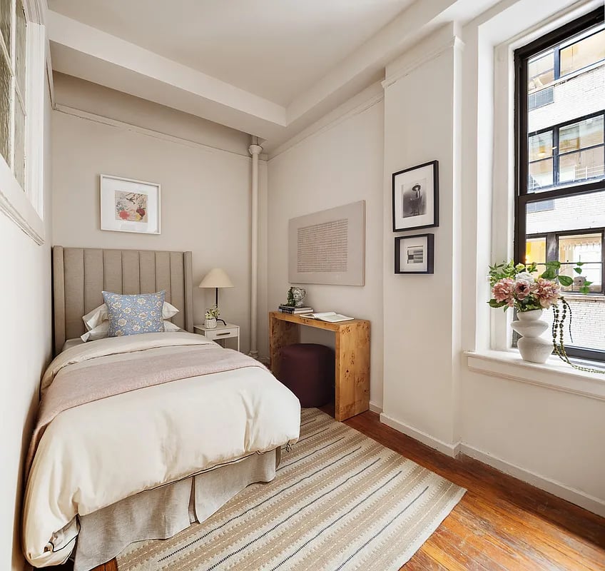 270 Riverside Dr, #2C