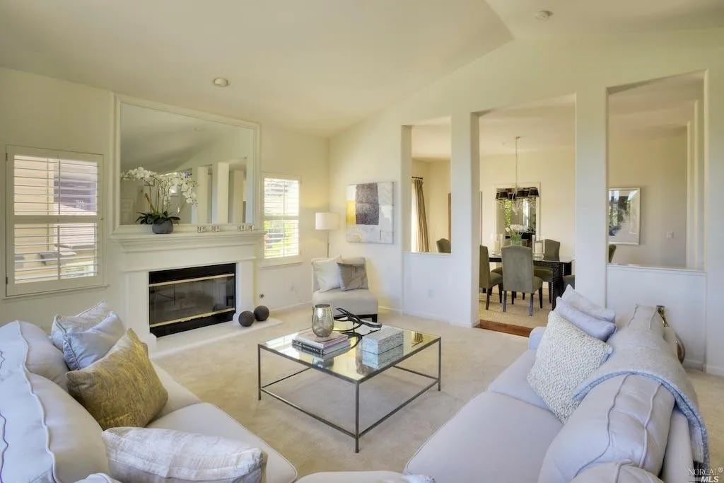 3 Ridge Ct