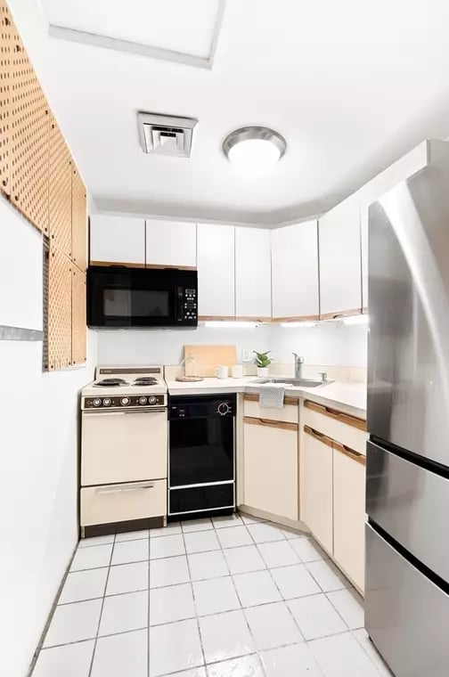 127 Beacon St #32