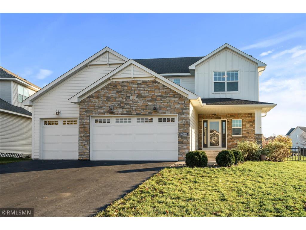 12441 Cottonwood Street NW, Coon Rapids, MN 55448