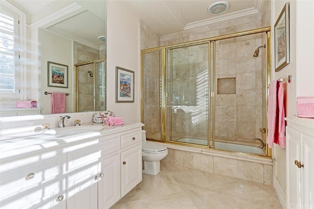 30 Canyon Fairway Dr, Newport Beach, CA 92660