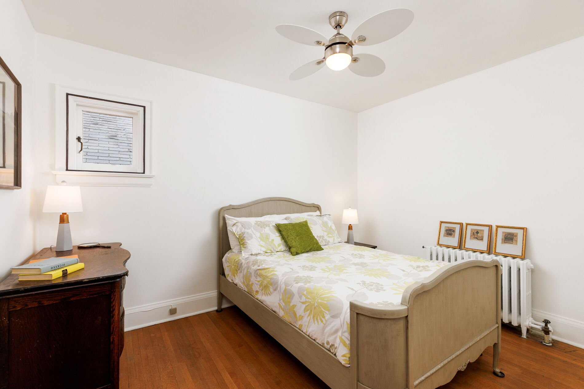 Detached Leaside Family Home