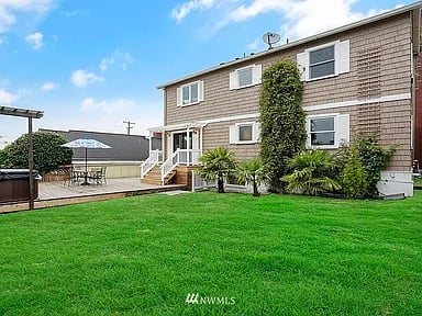 3249 NW 65th St