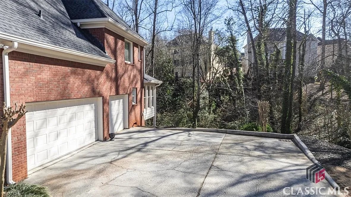 1152 Chadwick Lakes Dr