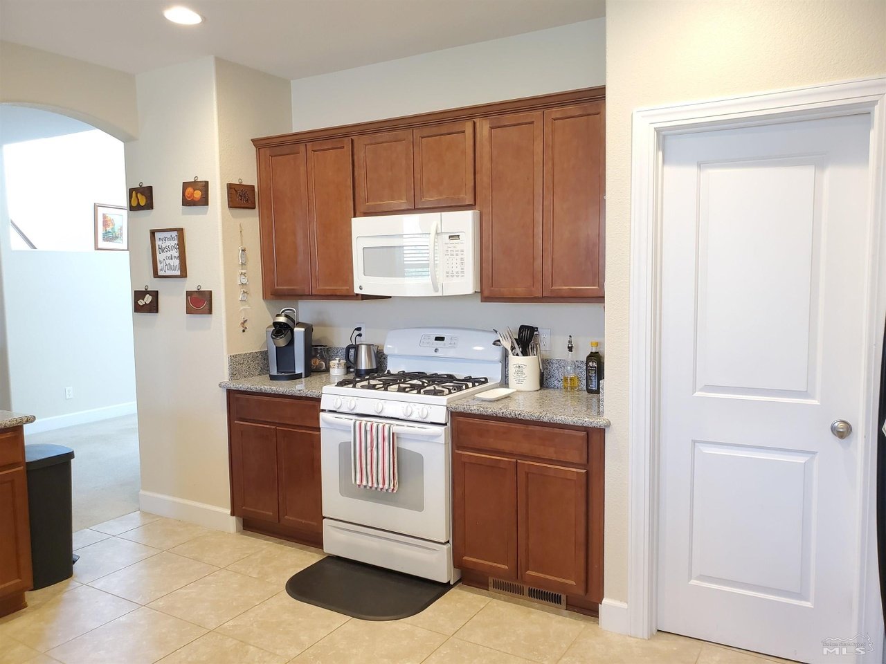 280 Anselmo Dr
