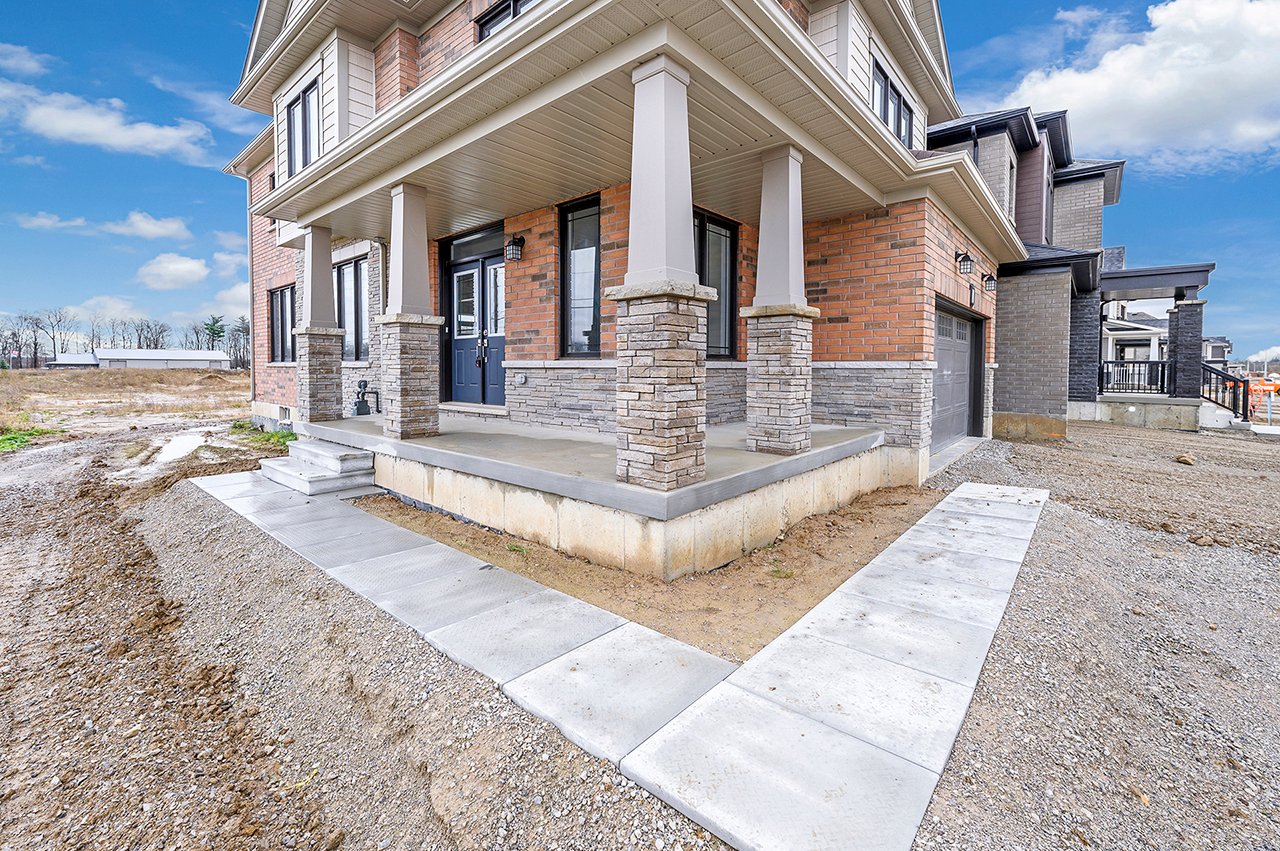 1 Stanley Avenue