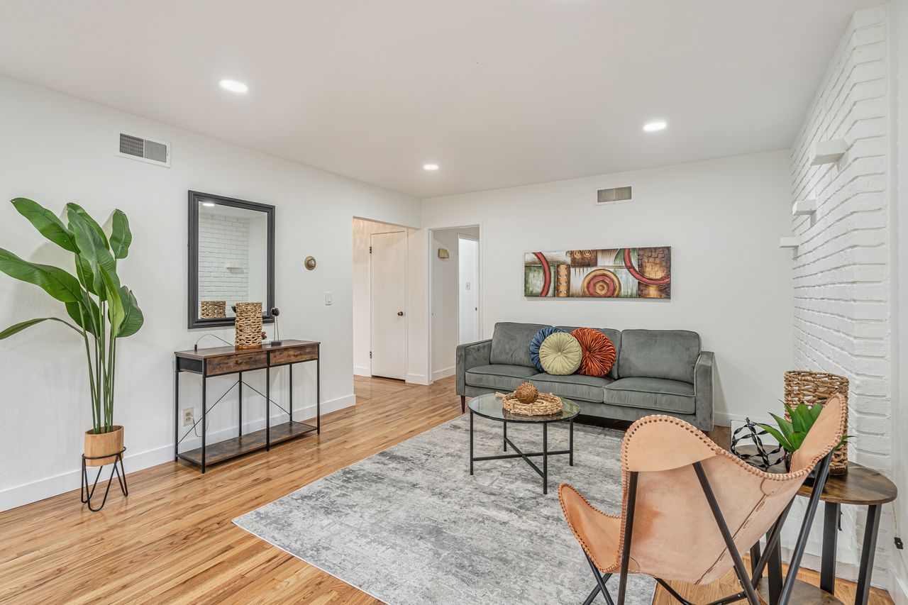 West San Jose Gem with Top-Rated Cupertino Schools!