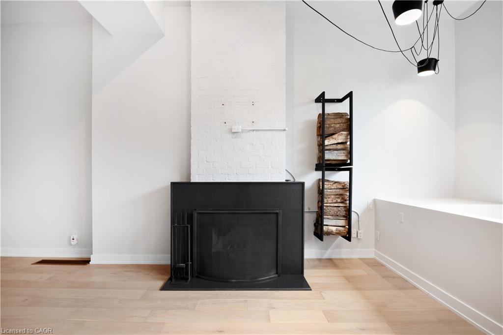 105-676 Richmond Street W, Toronto