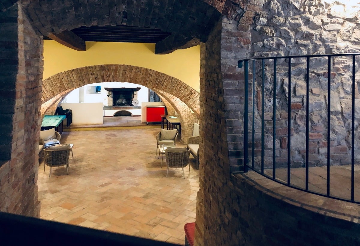 Ancient Fortress With Farmhouse and 20 Apartments