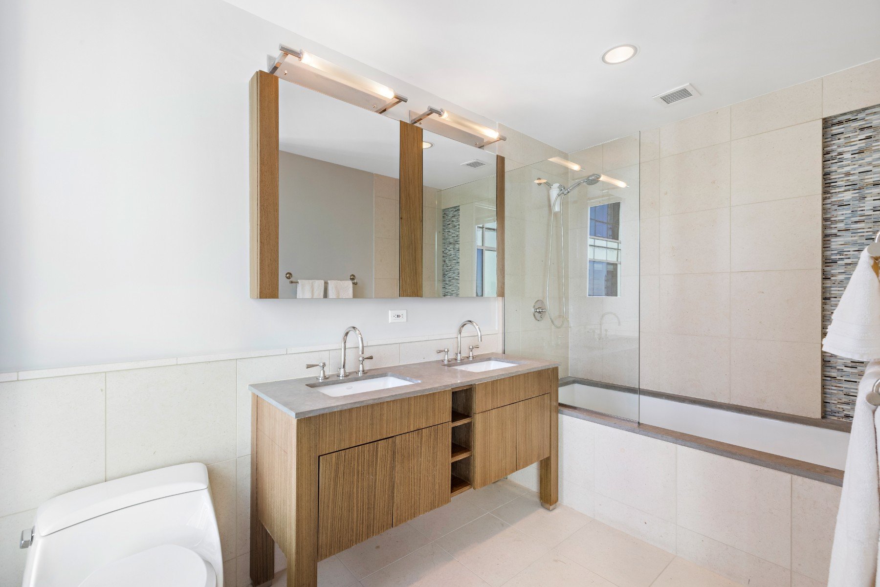 350 West 42nd Street, #53G