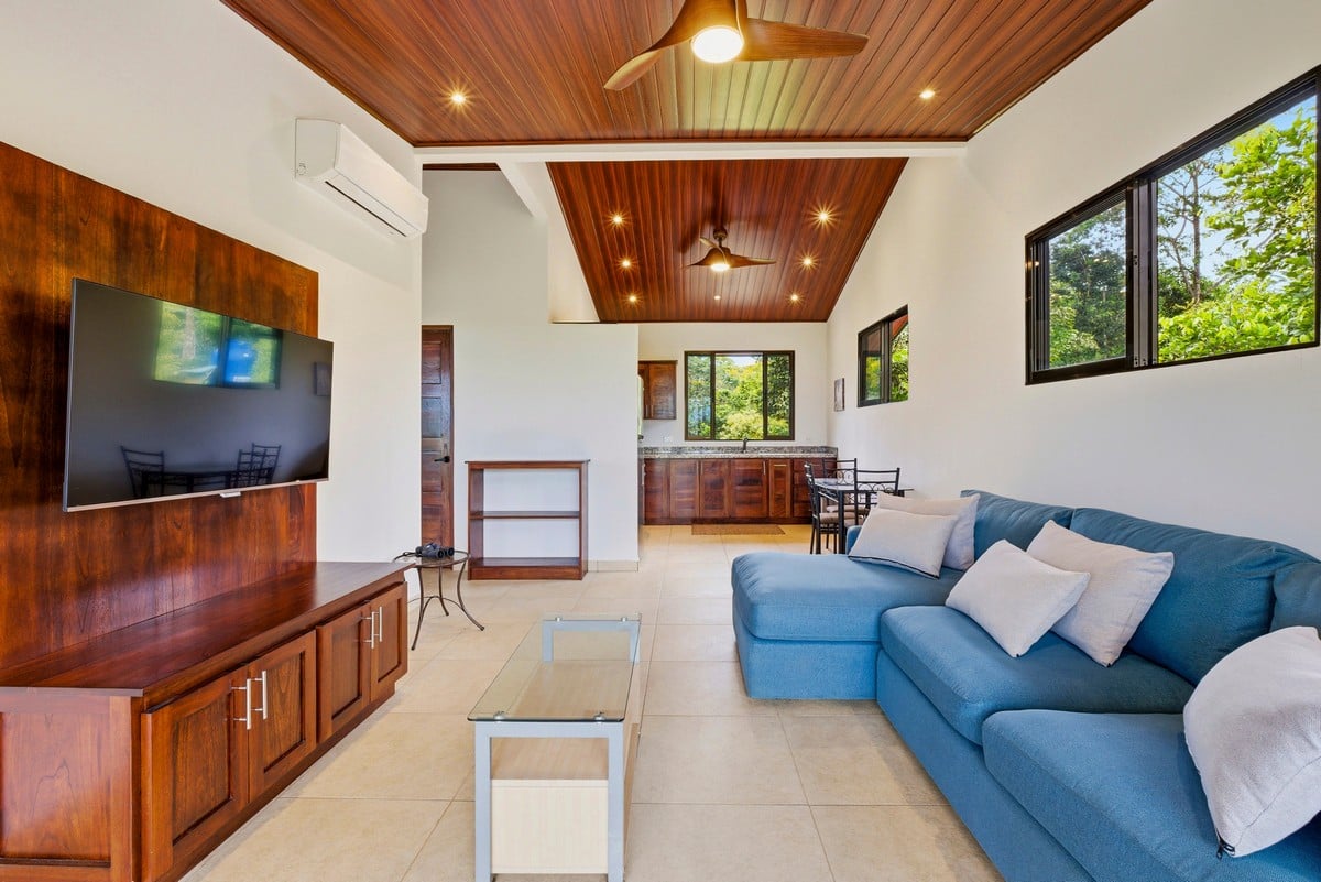 1.62 ACRES – Luxury 3 Bedroom Home Plus Guest House With Breathtaking Valley Views & Private Creek Access, Private Mountain Retreat!!!