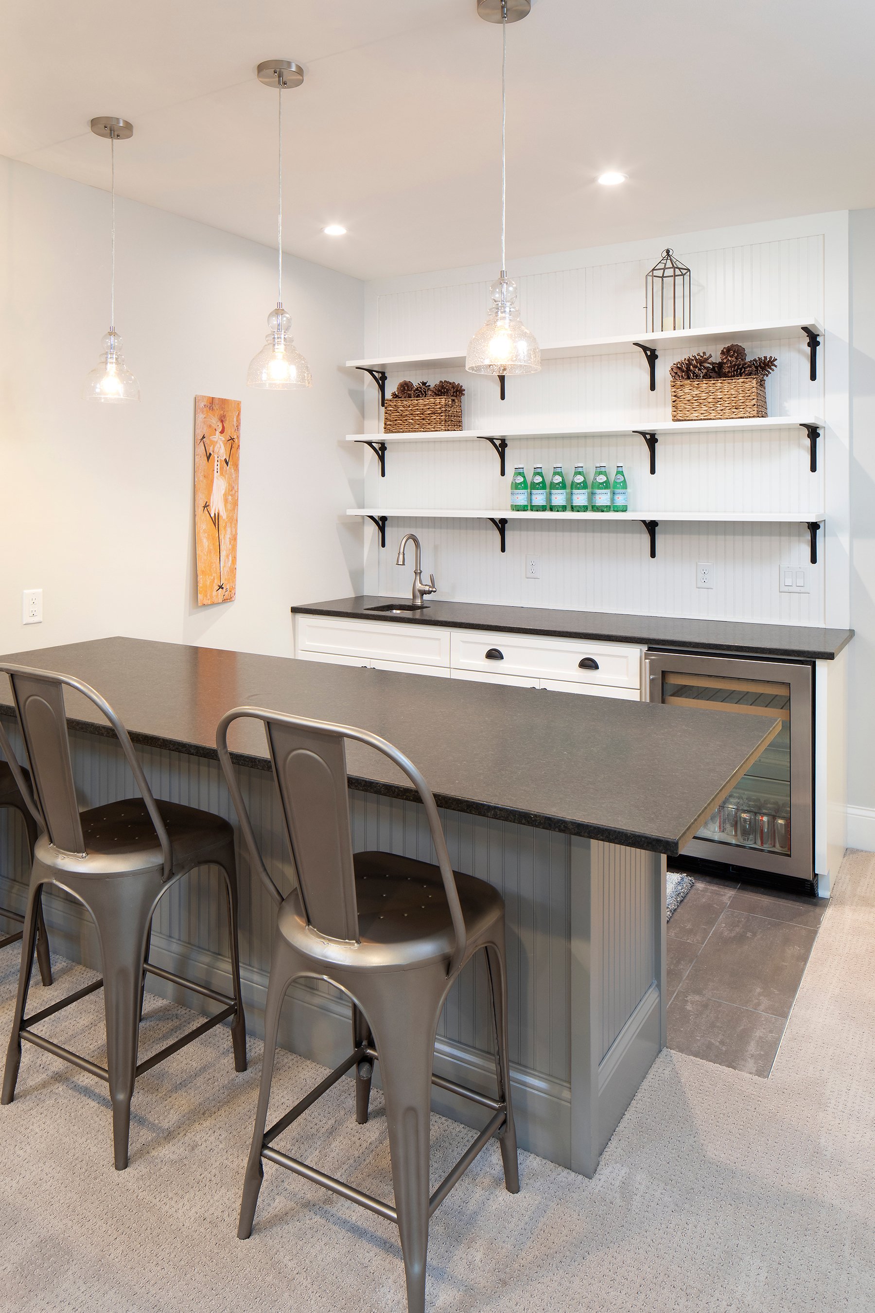 20420 Western Road | Deephaven
