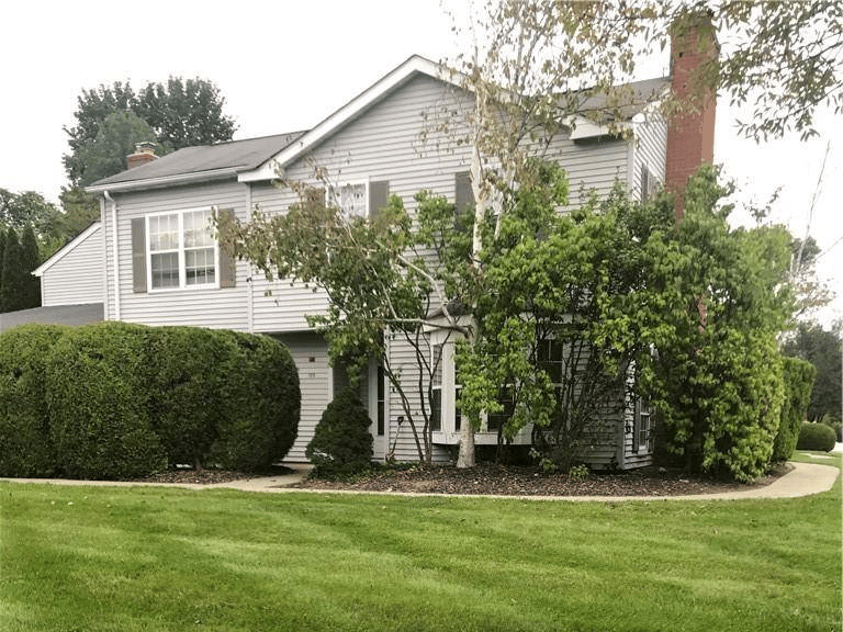 125 Village Green Ct