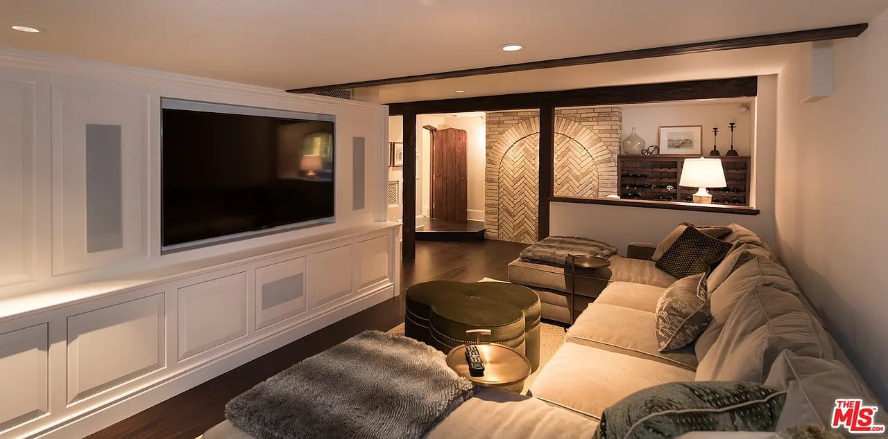 1041 Mission Ridge Rd