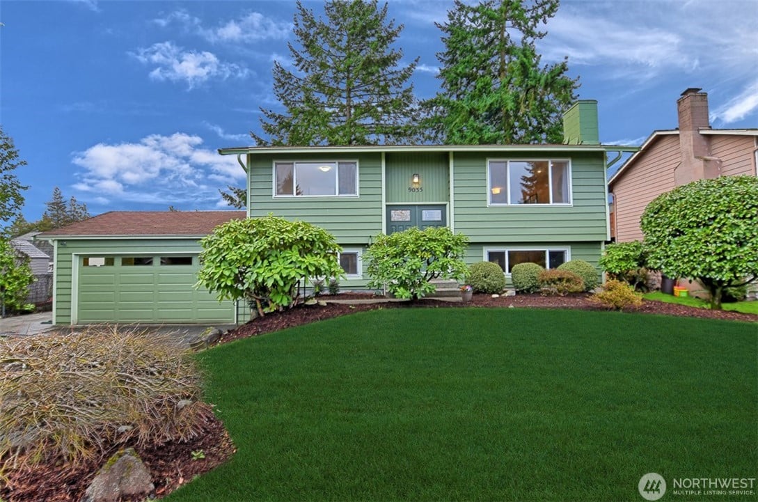 9035 NE 137th Street
