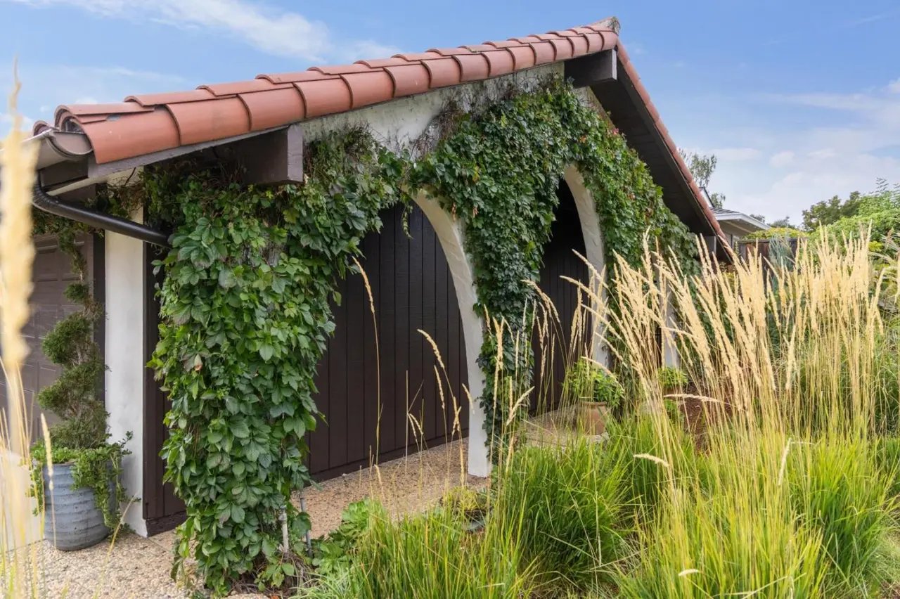 1238 Wooded Hills Dr