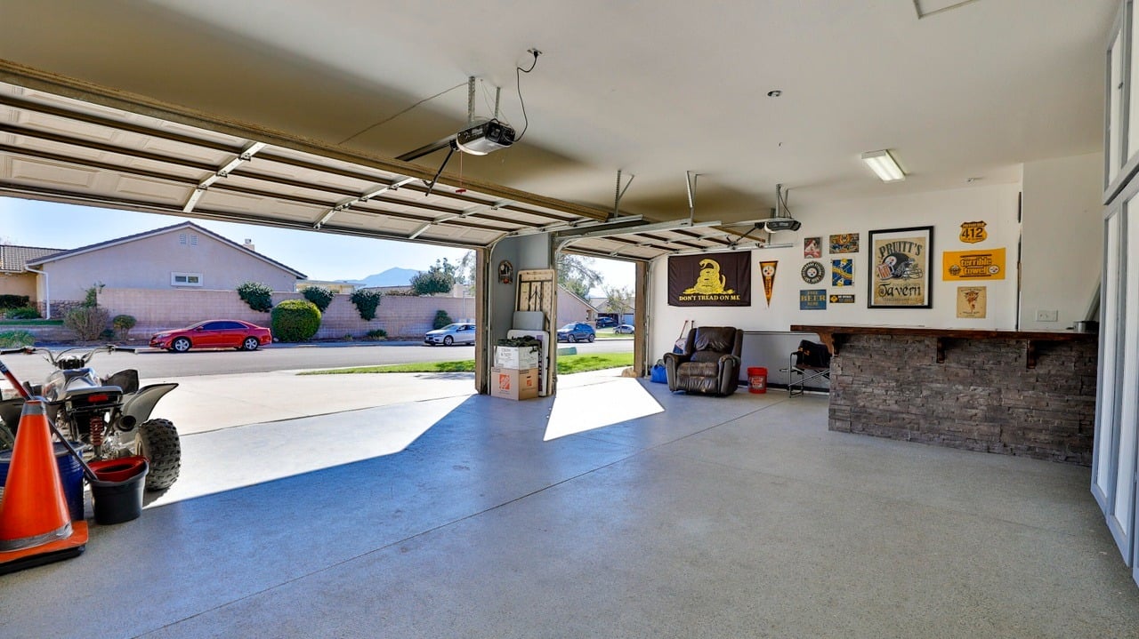 1713 Evan Way