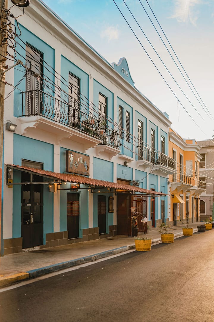 Casa Terra Porto #1• Bright Corner Unit w/ Rooftop - Airbnb