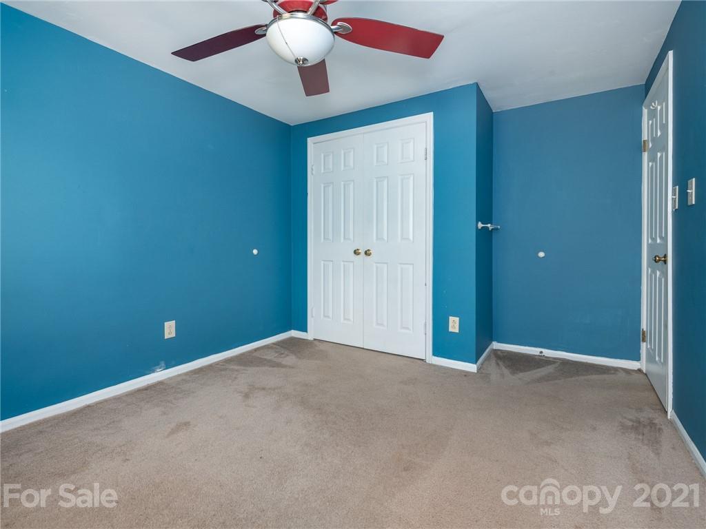 4520 Gaynelle Dr