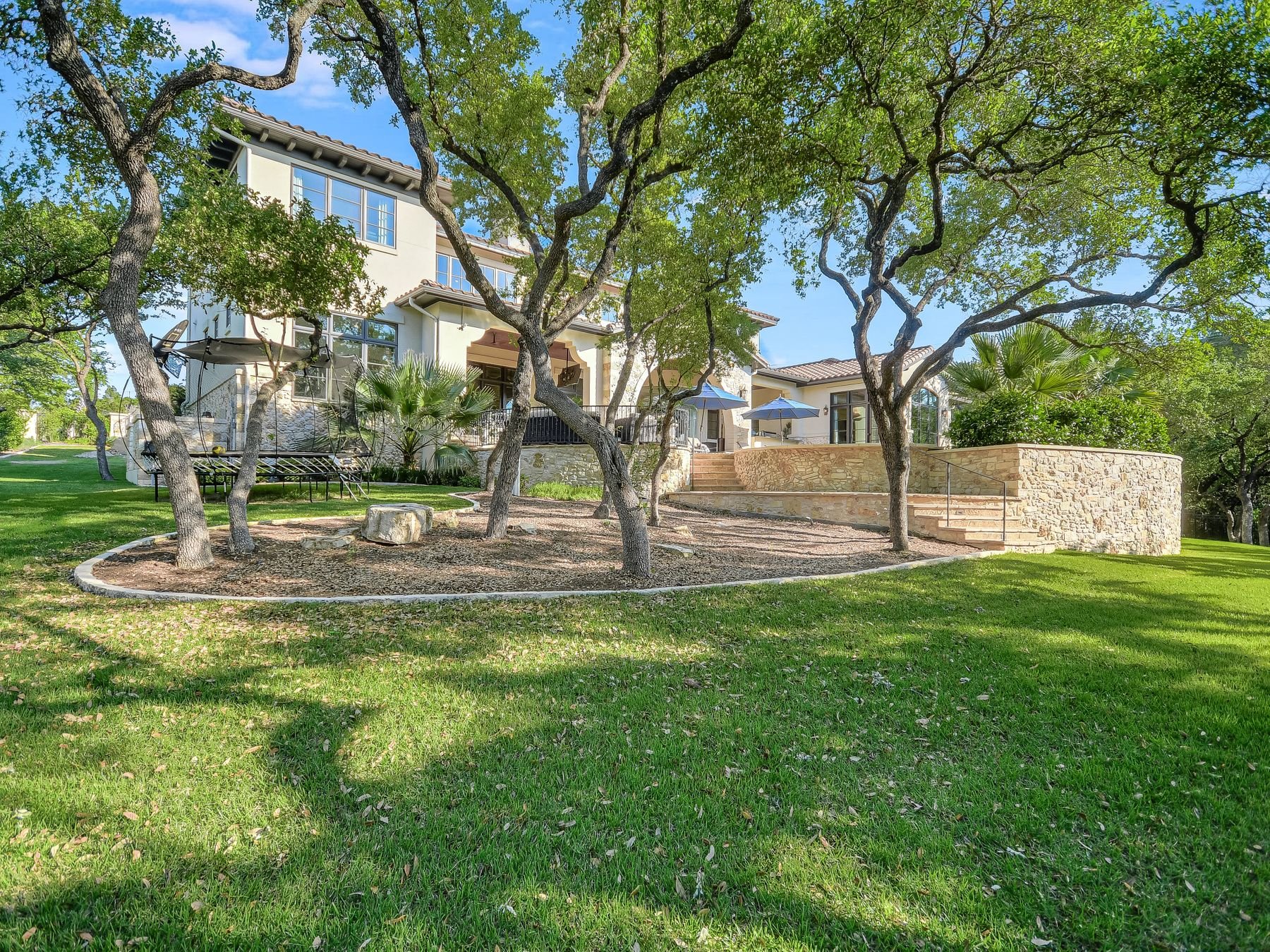 Resort amenities in Seven Oaks