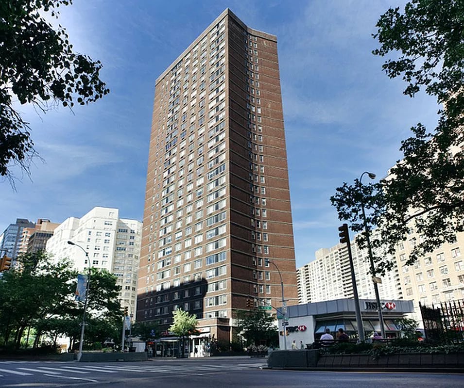 2025 Broadway #14A
