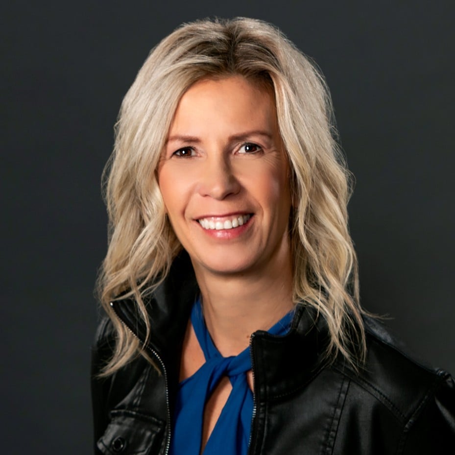 Marzia Mazzotti Cornelius, NC Real Estate Agent Headshot 