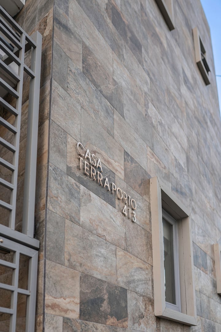 Casa Terra Porto #2 • Apt for 2 • Steps to beach - Airbnb