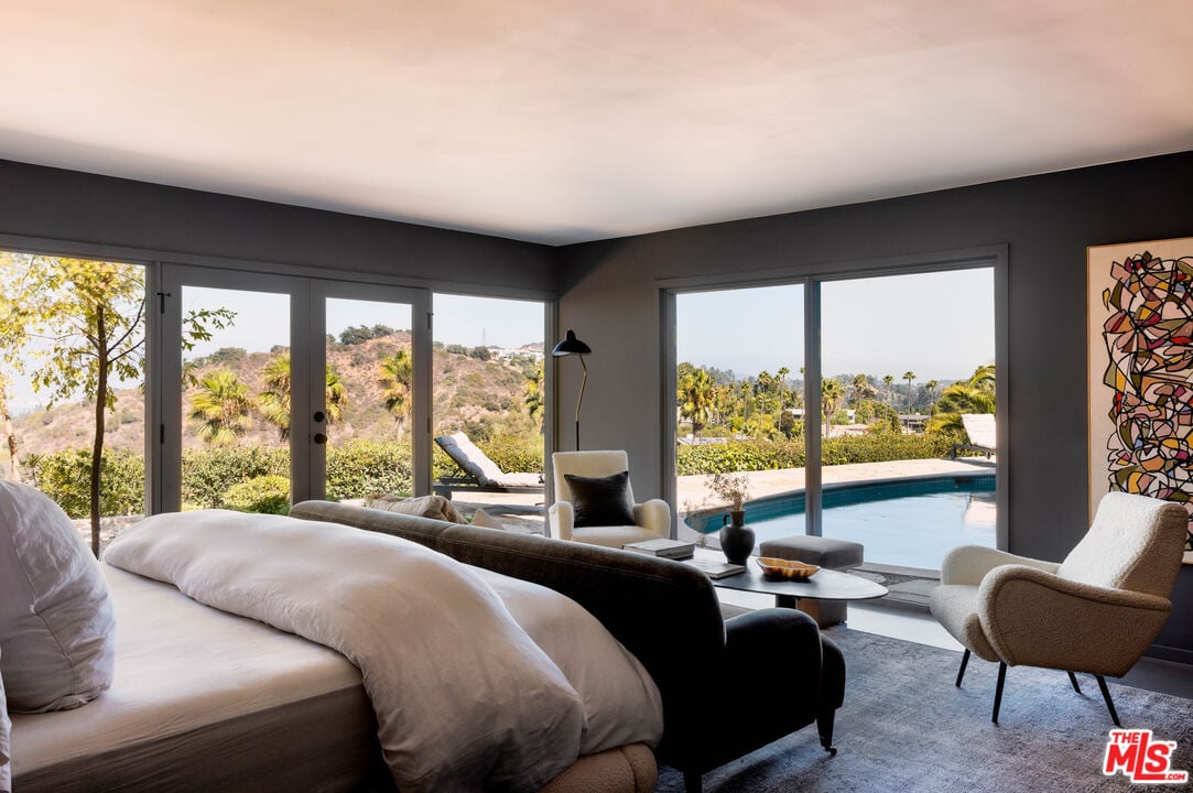 Crownfall Reserve, Edwin Dr, 90046