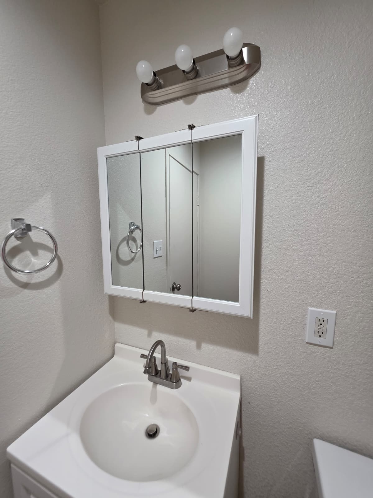 2616 Lynnwood Street #7