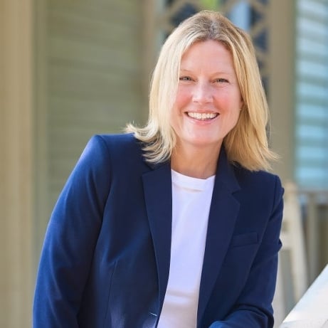 Crystal Dickens Littleton, NC Real Estate Agent Headshot