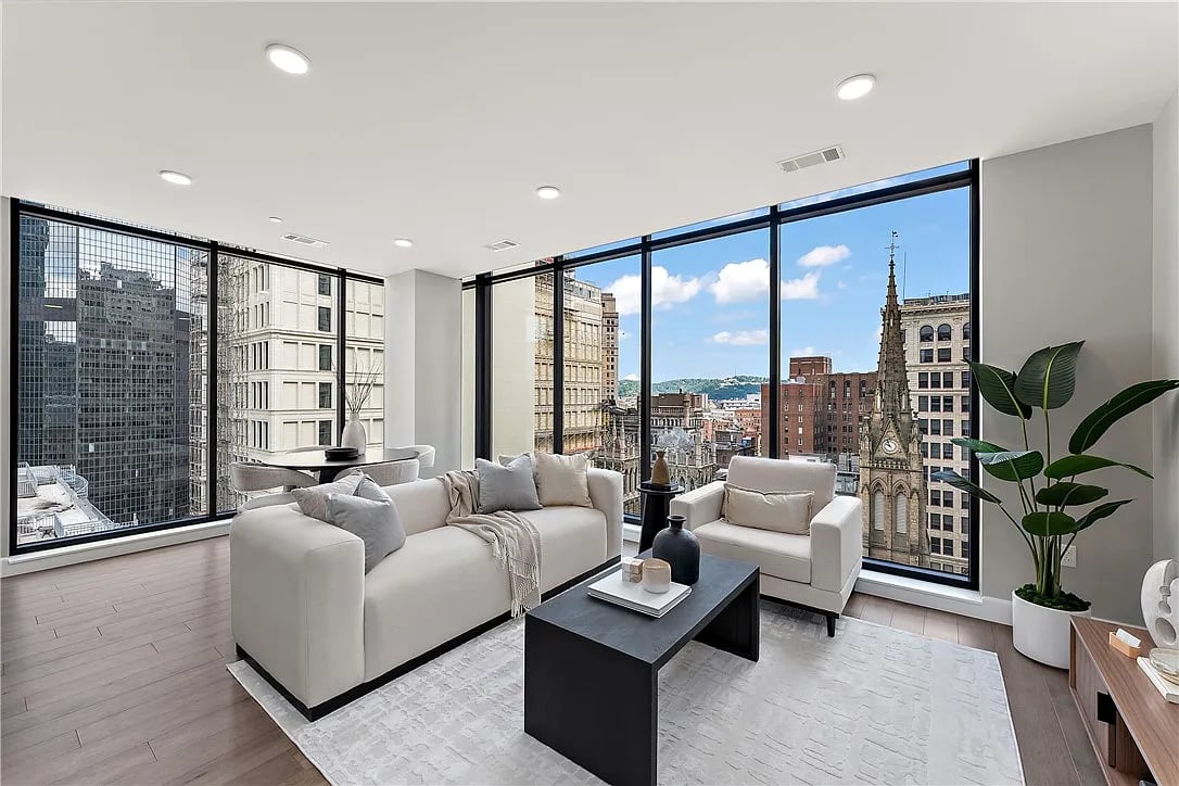 350 Oliver Ave, #1102