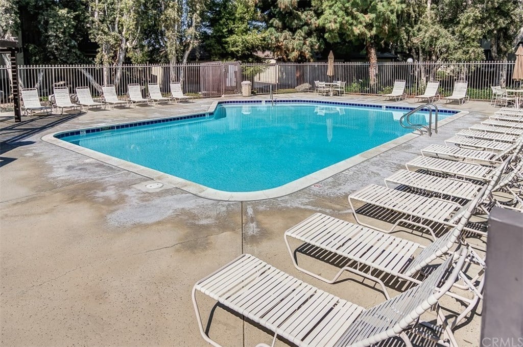 12420 Woodbridge Dr