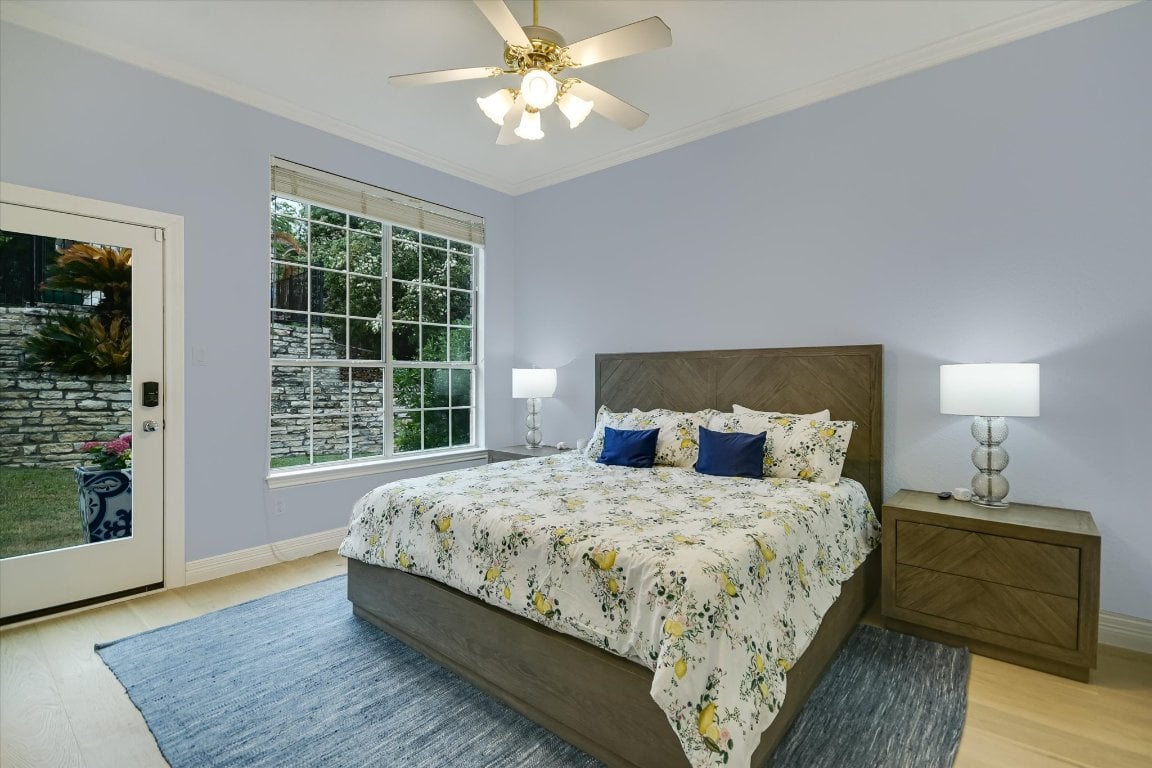 2112 Cliffs Edge Dr