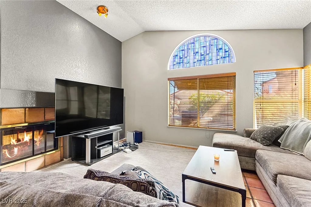 9833 Dardanelle Ct