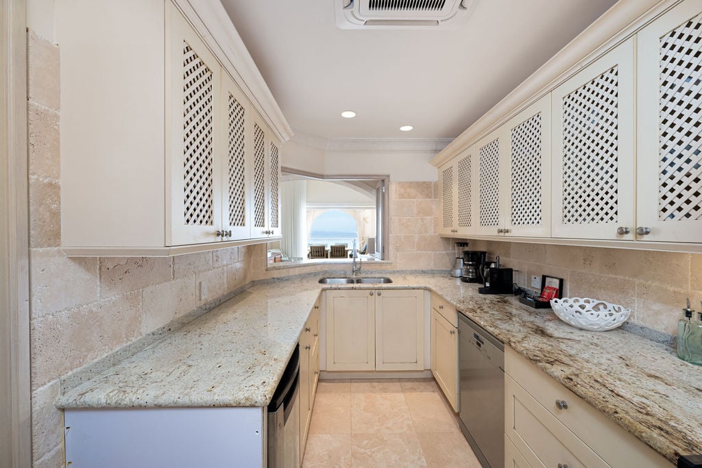 Saint Peter's Bay 506