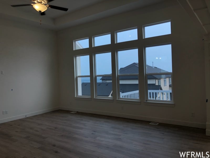 284 W Whitney Way Lane - Hernandez