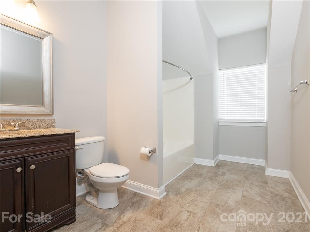 2421 Bonterra Blvd #405