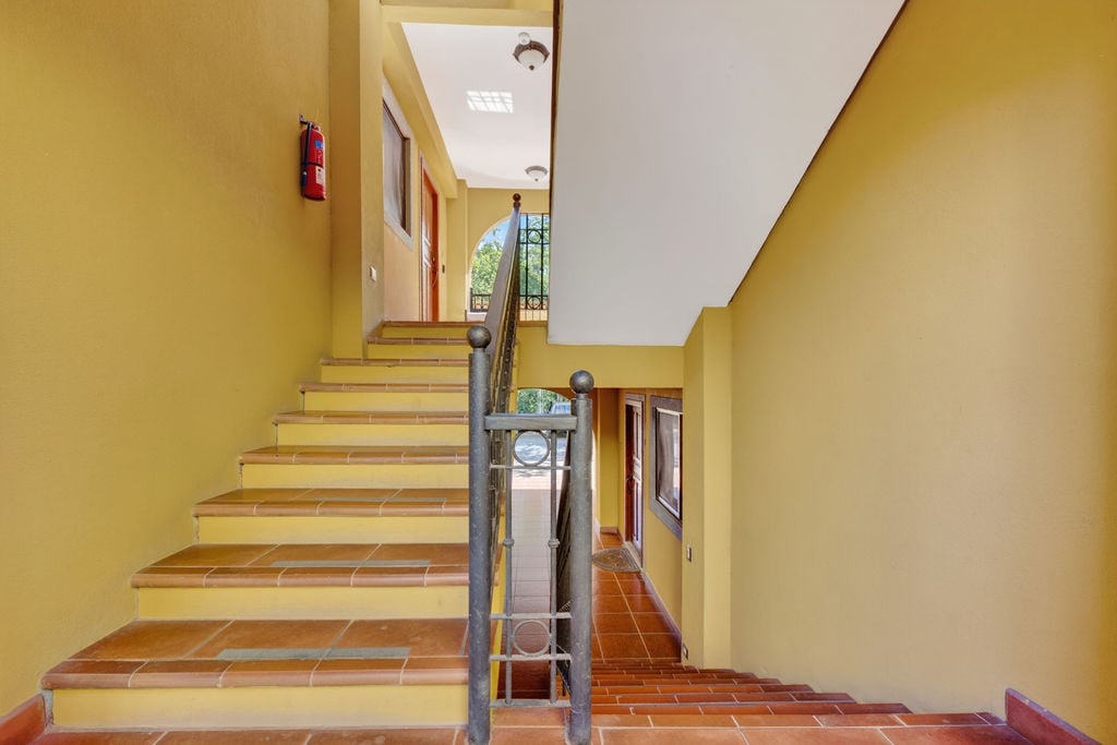 The Oaks #21 | Top-Floor, Turnkey Condo Minutes from Tamarindo