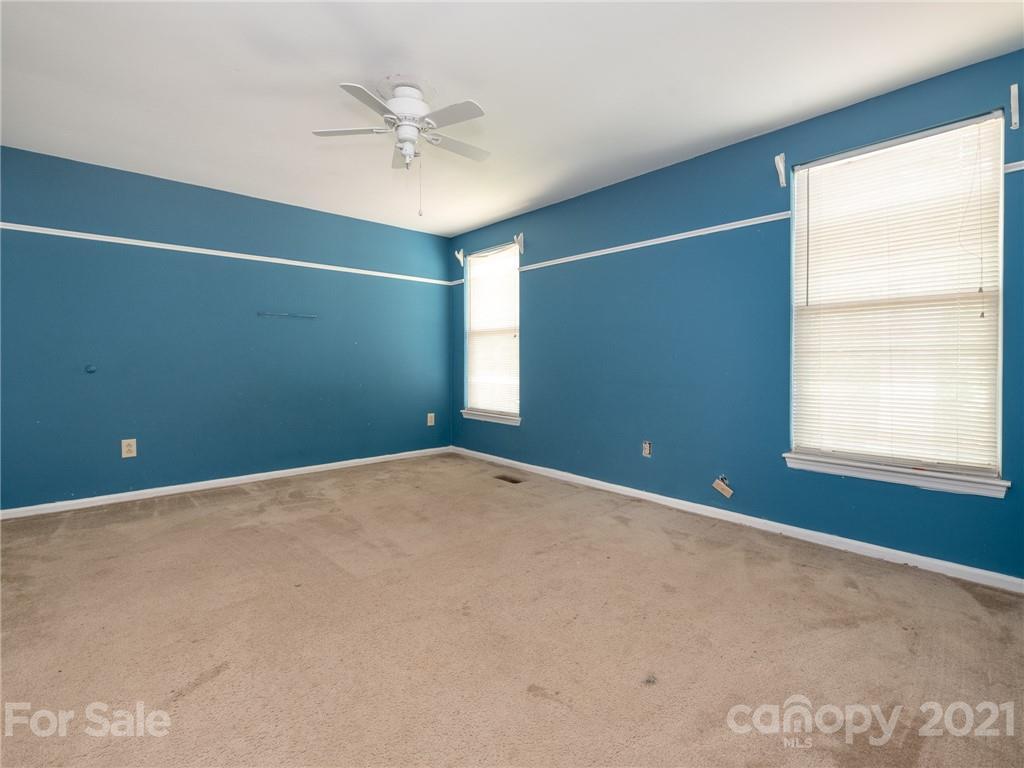 4520 Gaynelle Dr