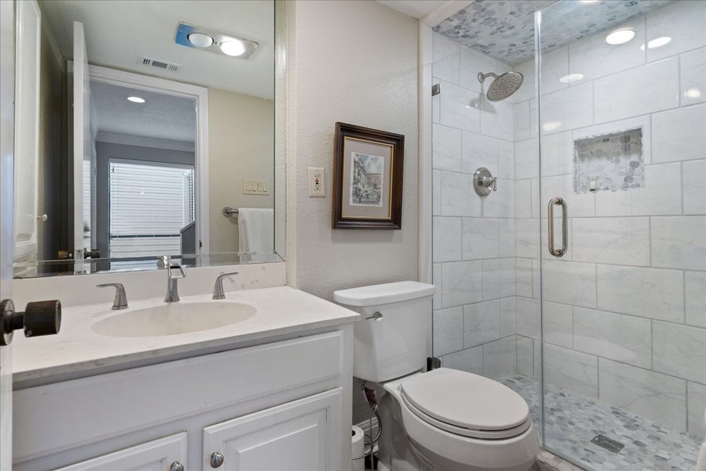 185 World of Tennis Sq