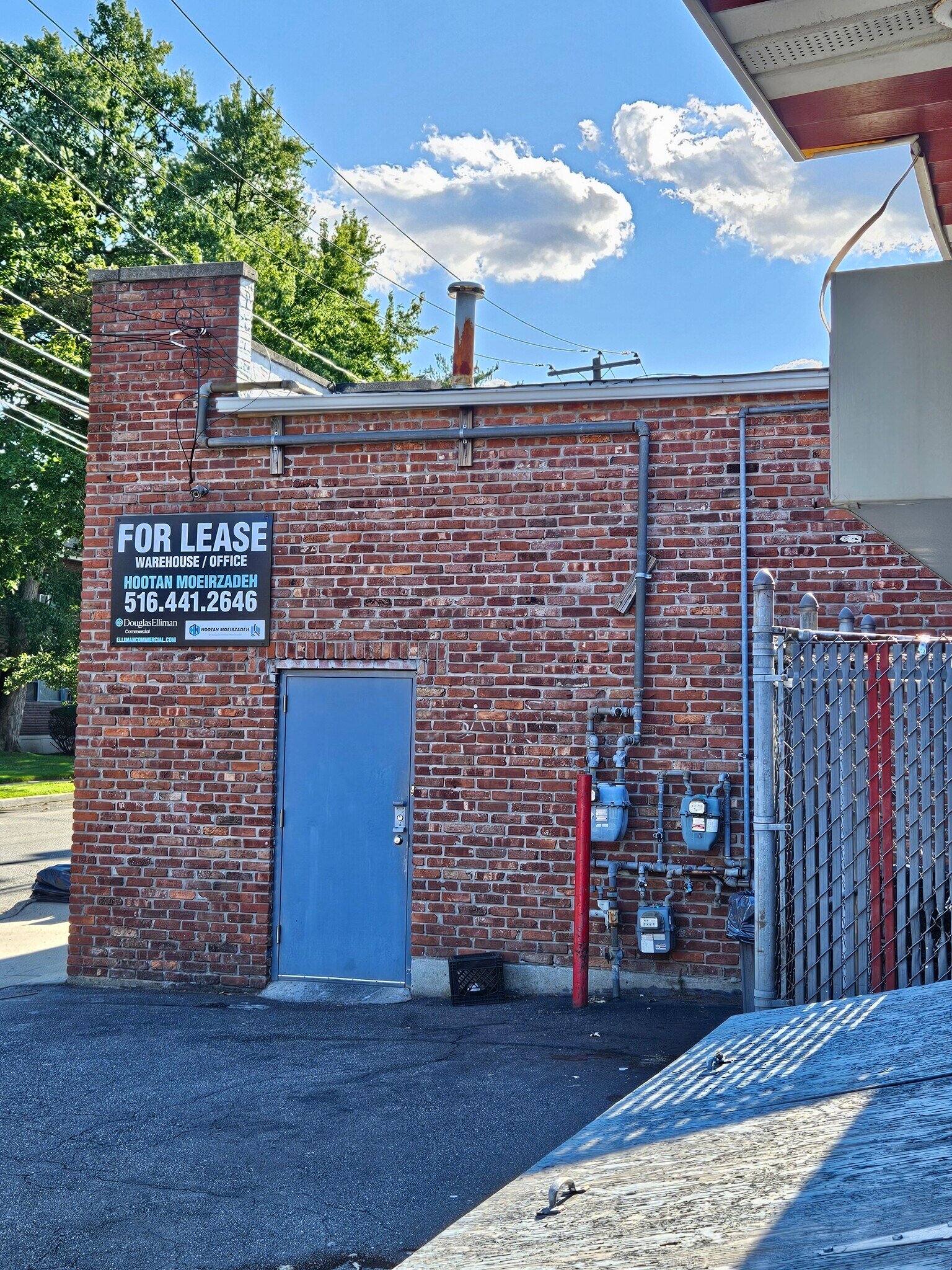 12-14 Tulip Ave