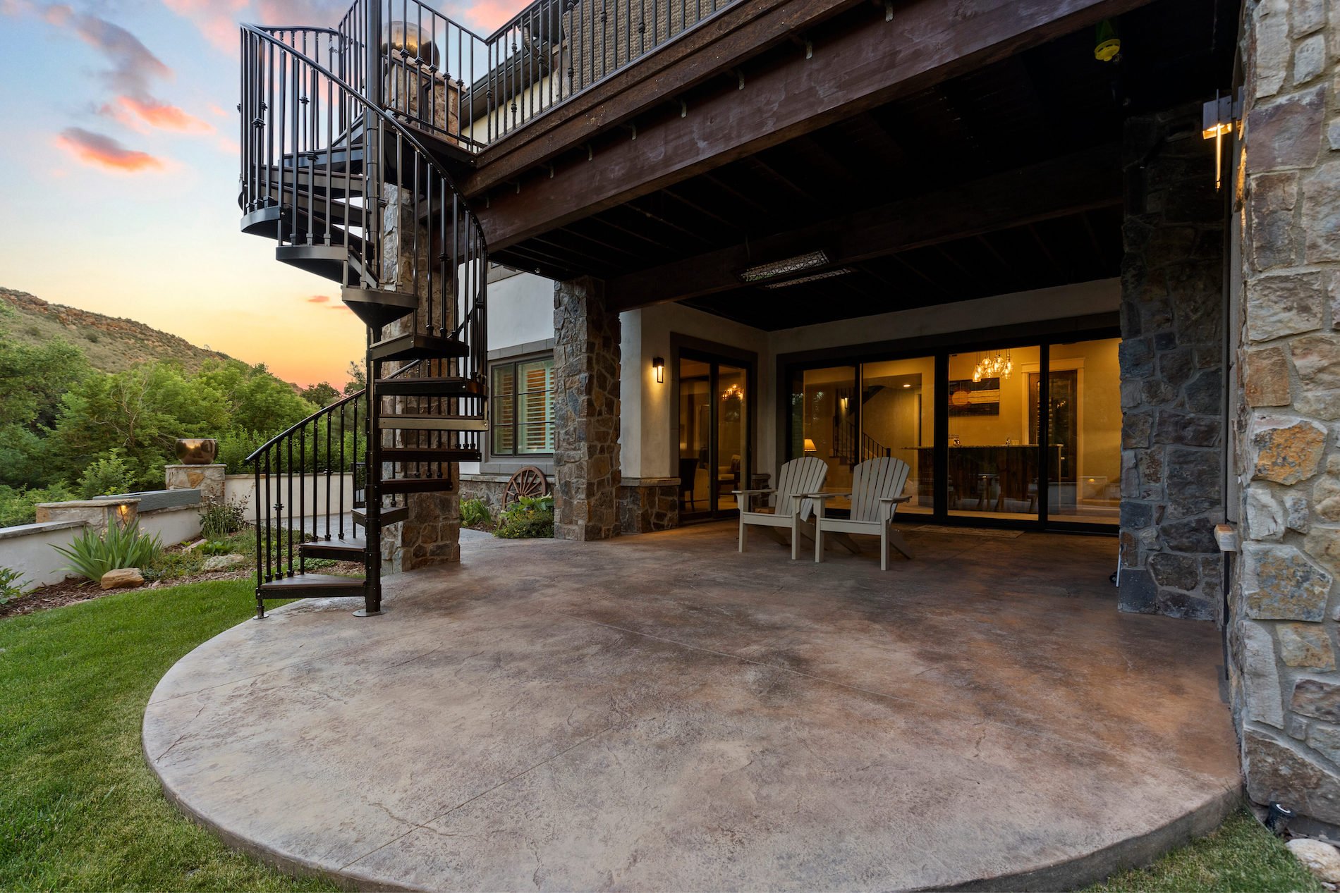 8326 Raphael Lane