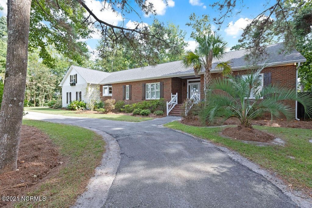 812 Willbrook Cl