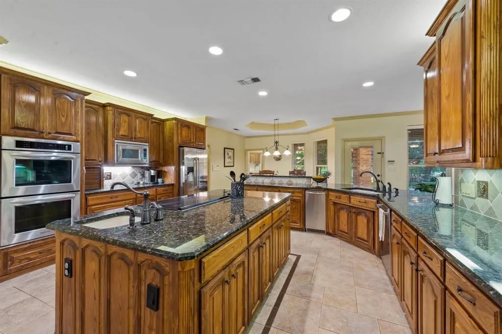 10029 Tantarra Dr