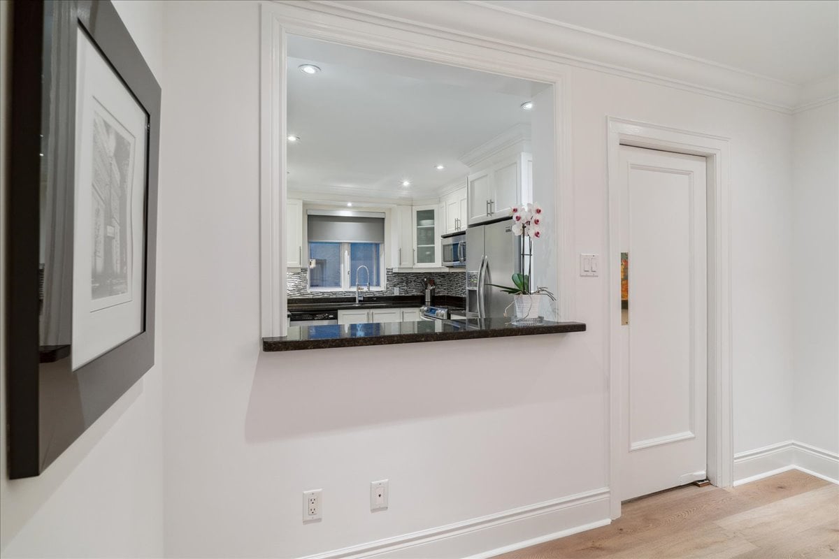 Executive Rental in Forest Hill
