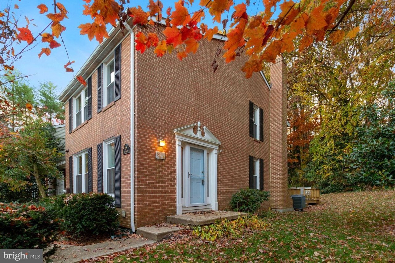458 Laurel Valley Ct