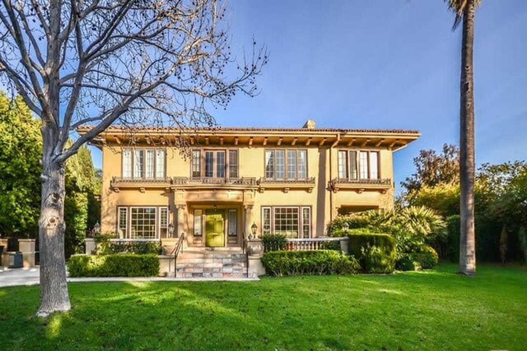 Eminence Chateau