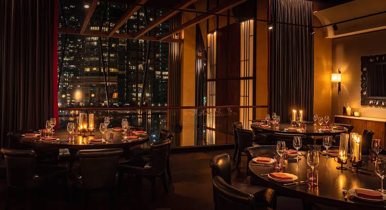 How To Book Chicago's Hardest Restaurant Reservations